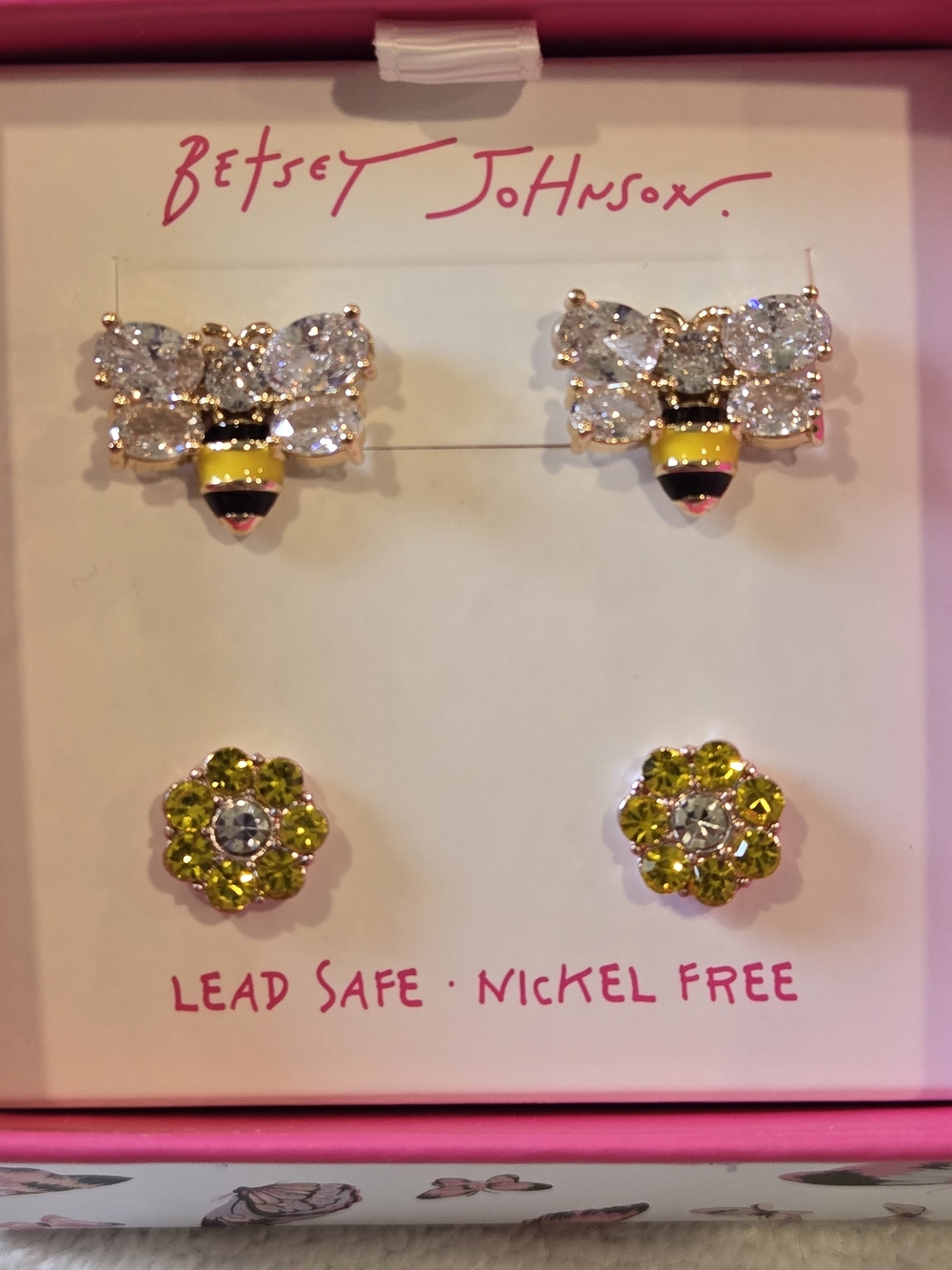 Betsey Johnson NIB Yellow Bee and Yellow Flower Crystal Earring Set - Picture 2 of 5